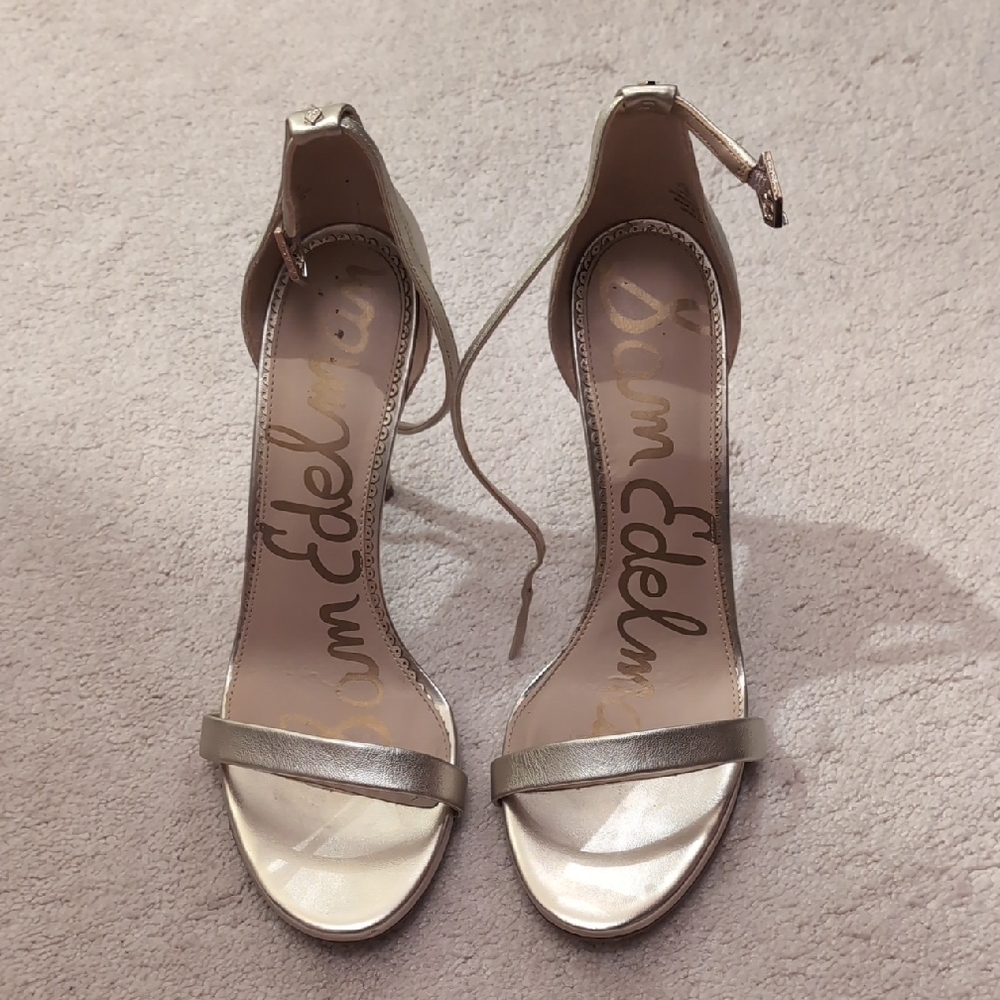 Sam Edelman Silver Heels Elegant Design